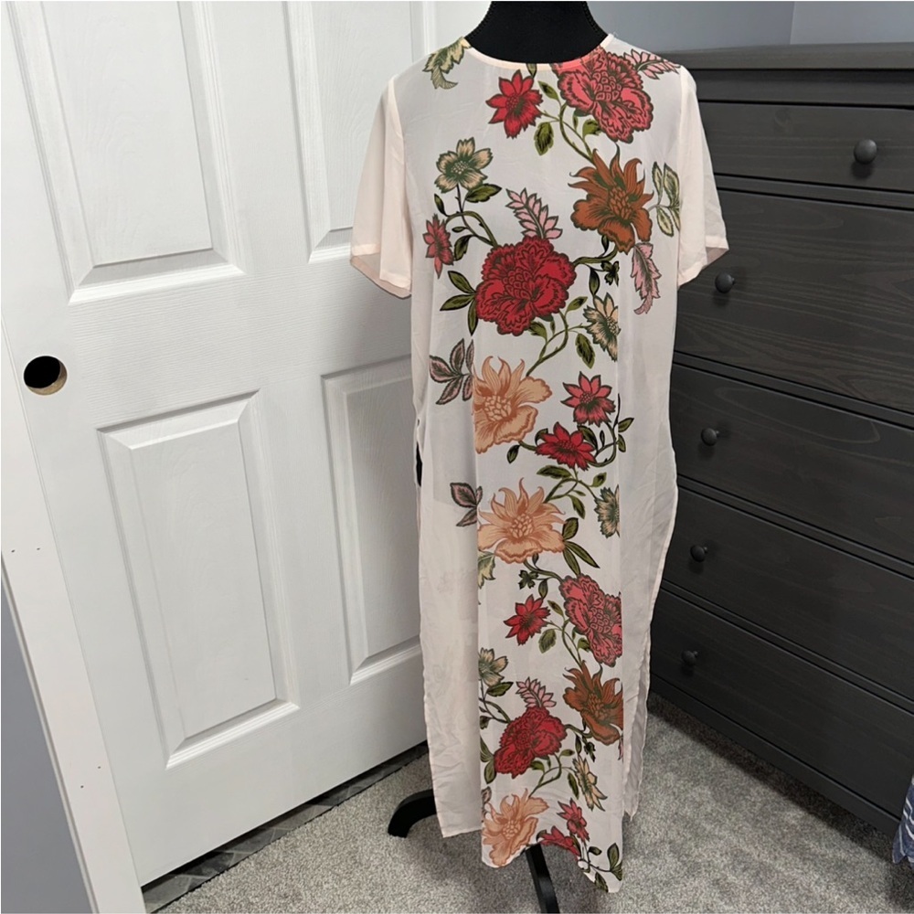 Vince Camuto Cover Up